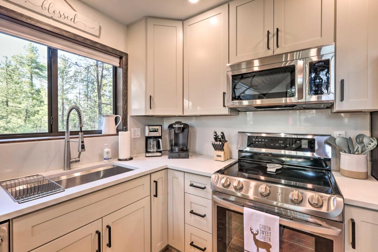 Munds Park Cabin With Poker Room And Wraparound Deck! Εξωτερικό φωτογραφία
