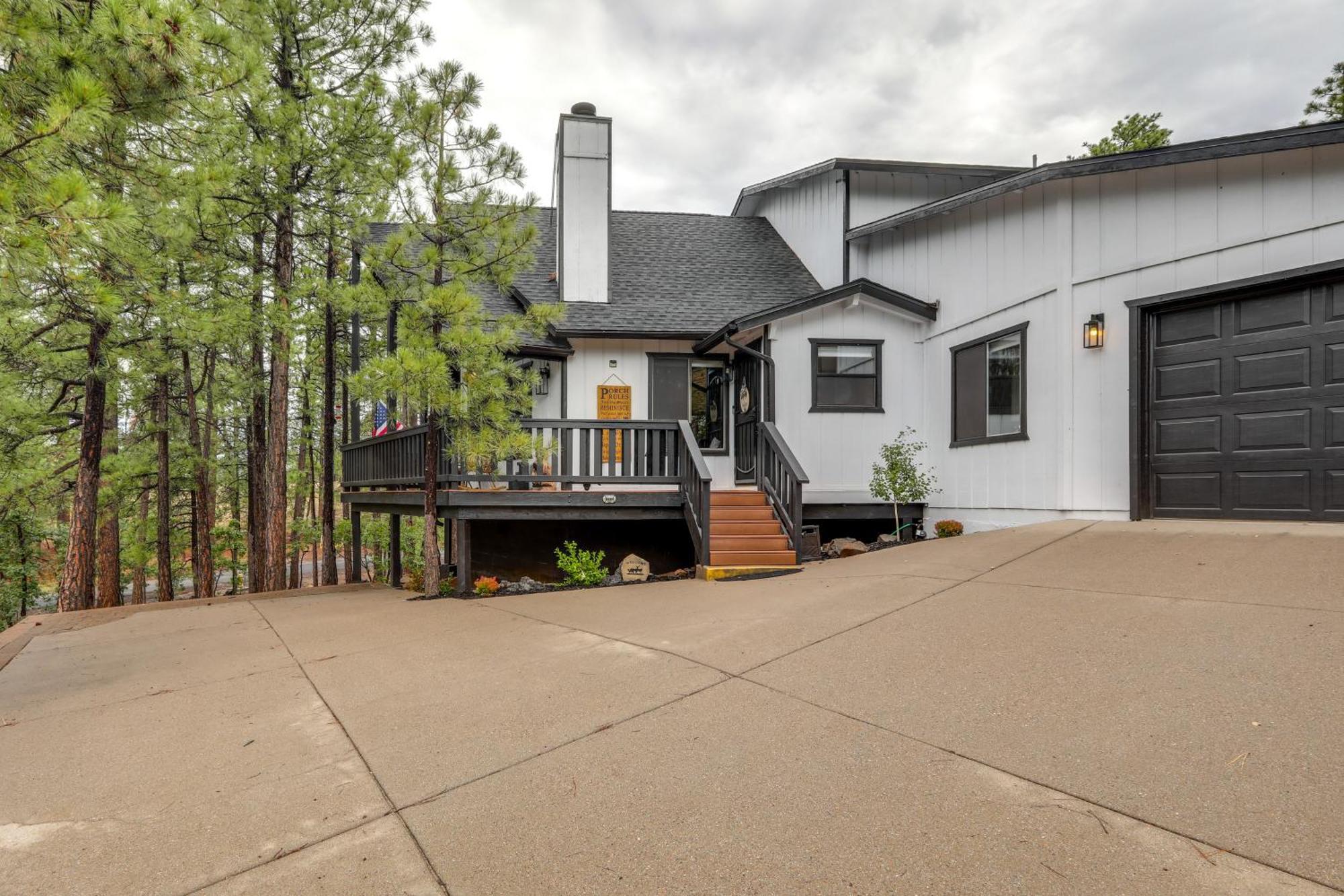 Munds Park Cabin With Poker Room And Wraparound Deck! Εξωτερικό φωτογραφία