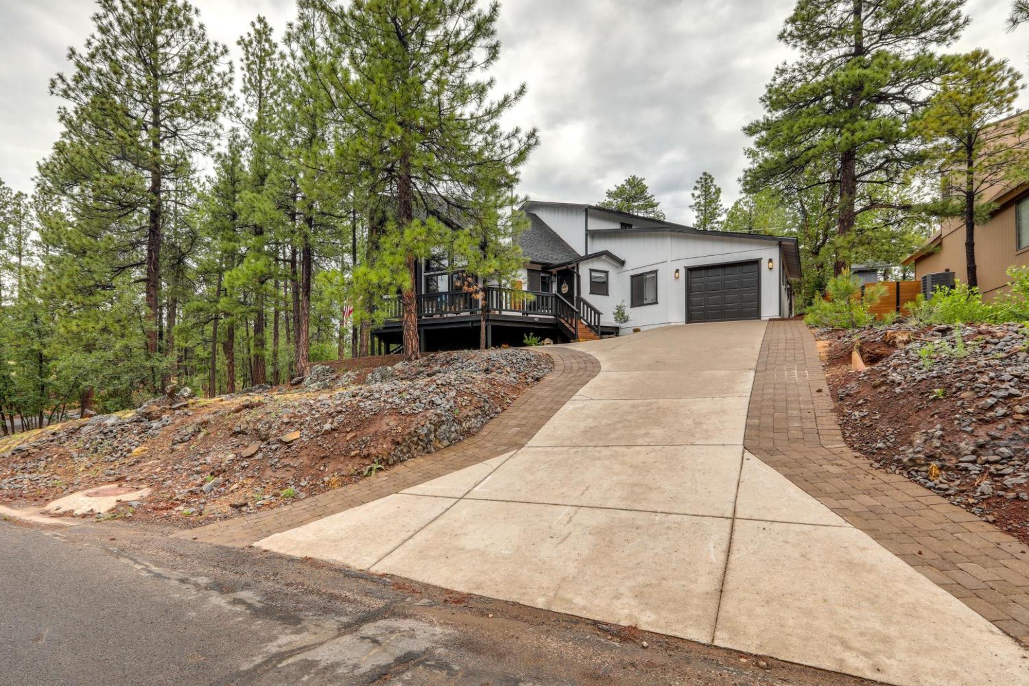 Munds Park Cabin With Poker Room And Wraparound Deck! Εξωτερικό φωτογραφία