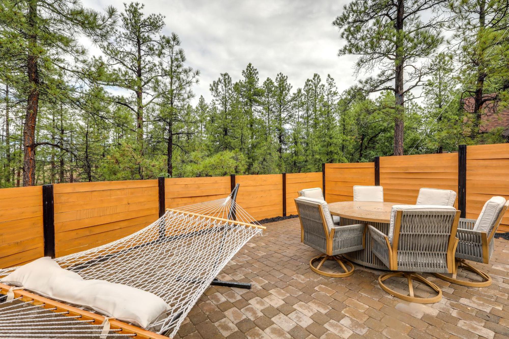 Munds Park Cabin With Poker Room And Wraparound Deck! Εξωτερικό φωτογραφία