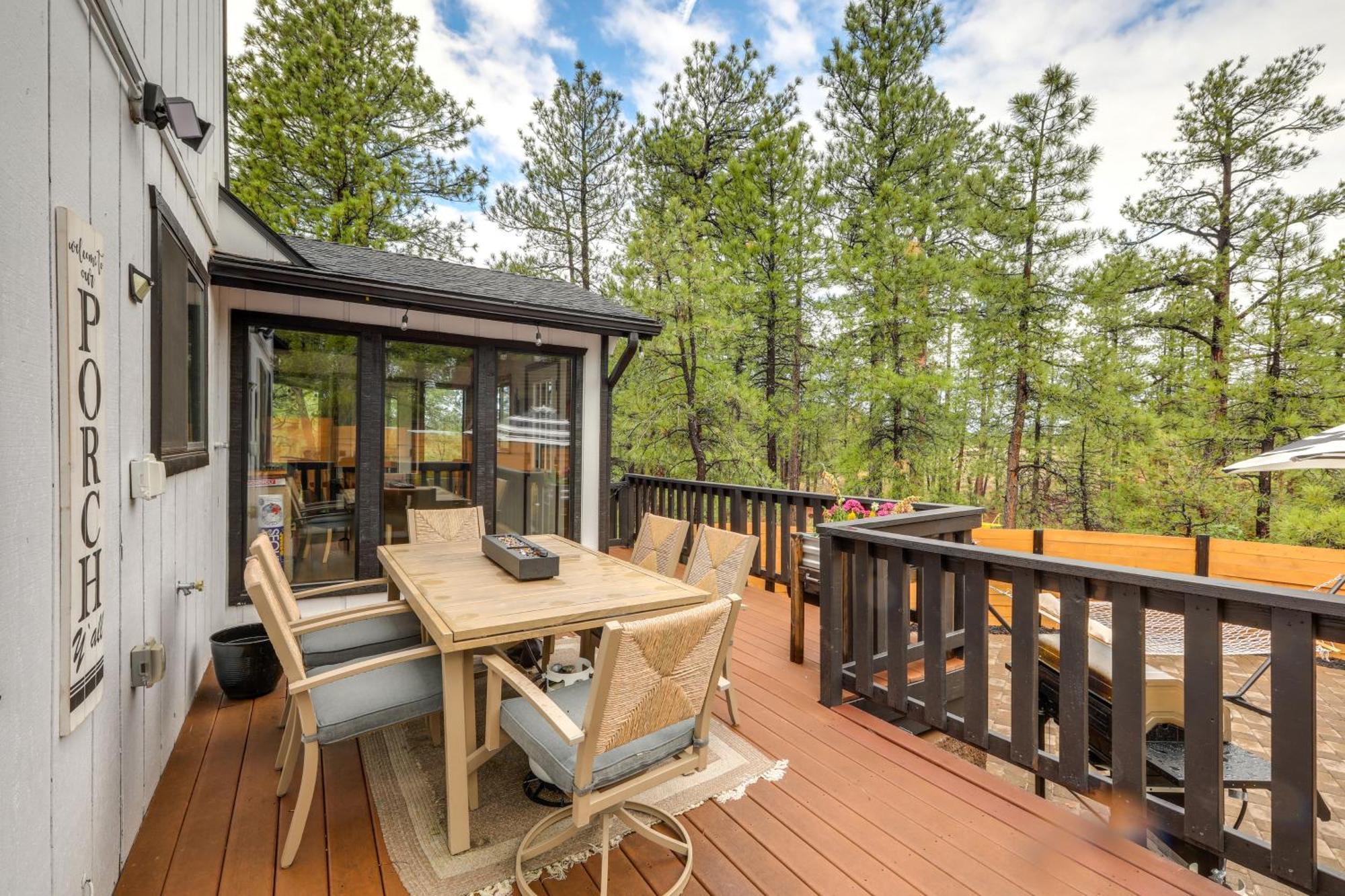 Munds Park Cabin With Poker Room And Wraparound Deck! Εξωτερικό φωτογραφία